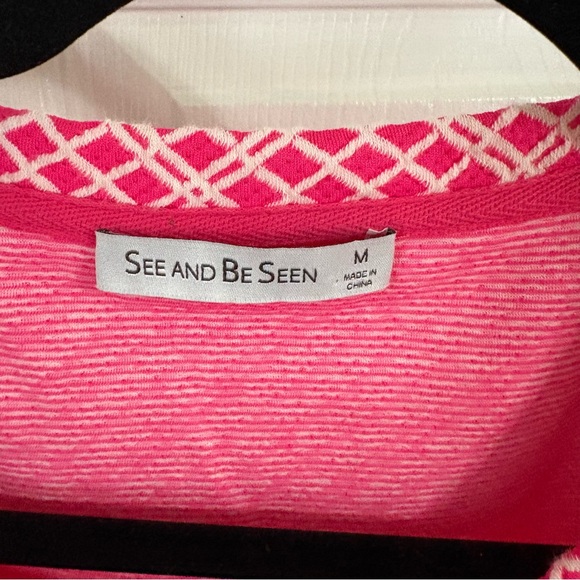 See and Be Seen Pink & White Top - Picture 5 of 6